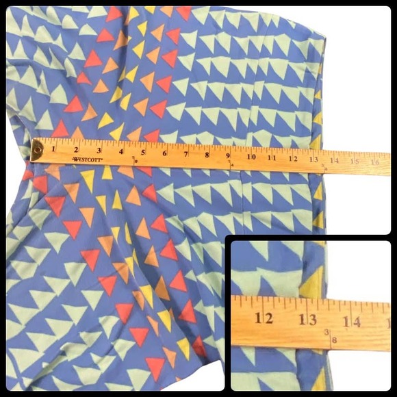 LulaRoe  Tall & Curvy Light Blue Multicolor Triangle Geometric Print Leggings - Picture 8 of 12